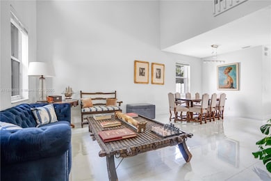 VAULTED CEILING LIVING ROOM