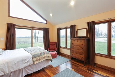 211 Poplar St, Three Oaks, MI 49128 - photo 3