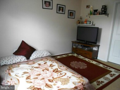 13306 Kilmarnock Way unit H, Germantown, MD 20874 - photo 5