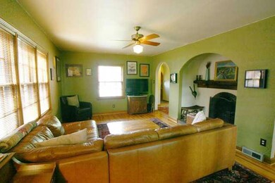 4406 Beaver Crest Dr, Des Moines, IA 50310 - photo 5