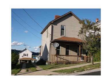 206 Lowell St, Vandergrift, PA 15690 - photo 2