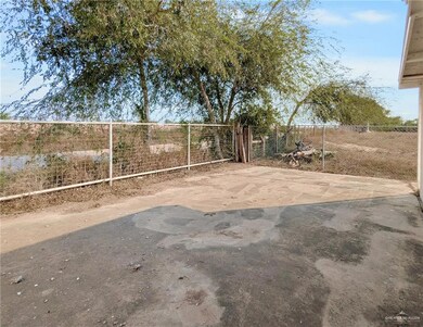 602 N Dakota St unit N, Mission, TX 78573 - photo 6