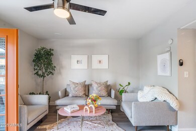 4025 N 40th St unit 36, Phoenix, AZ 85018 - photo 4