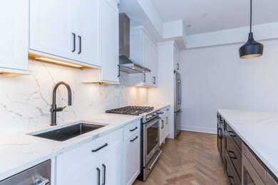 151 Webster Ave unit 2A, Jersey City, NJ 07307 - photo 5