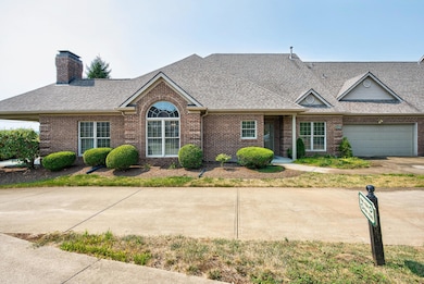 1561 Pine Needles Ln unit 1904, Lexington, KY 40513 - photo 2