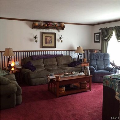 7486 Miller Dr, Bath, PA 18014 - photo 3