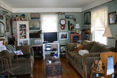 5811 Bacon Rd 003.JPG