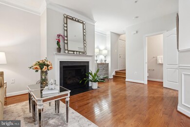 3553 Carriage Walk Ln unit 75, Laurel, MD 20724 - photo 2