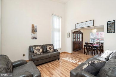 37 Monticello Dr, Sicklerville, NJ 08081 - photo 4