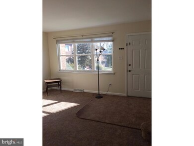 1154 Bayless Place unit J4, Norristown, PA 19403 - photo 2