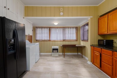 203 S 3rd St, Collins, MS 39428 - photo 6