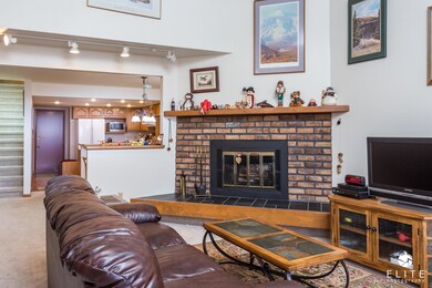 1817ParksideDr(3of13)