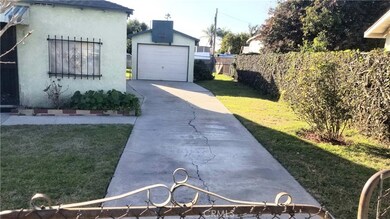 13013 S Mona Blvd, Compton, CA 90222 - photo 3