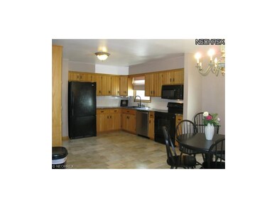 Kitchen (13x10)... Great size with lots of storage