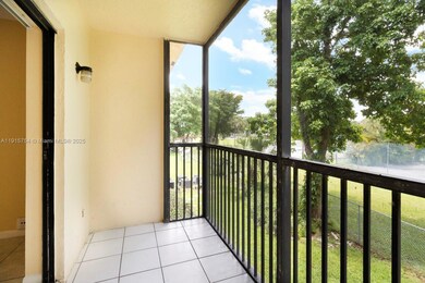 9044 NW 28th Dr unit 3204, Coral Springs, FL 33065 - photo 4