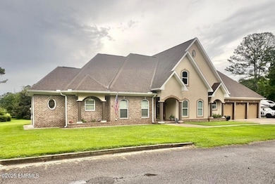 505 Saddlebrook Dr, Meridian, MS 39305 - photo 2