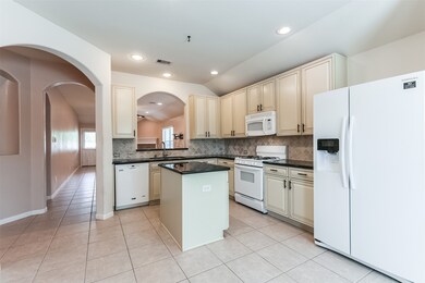 441 De Coster Blvd, Alvin, TX 77511 - photo 6