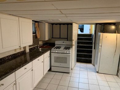 131 Rindge Ave unit B, Cambridge, MA 02140 - photo 3