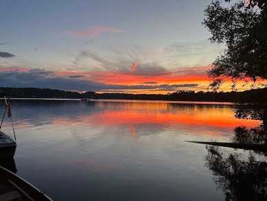 9 Overbrook Rd, Pembroke, MA 02359 - photo 5