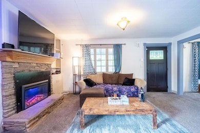 419 NW D St, Grants Pass, OR 97526 - photo 4