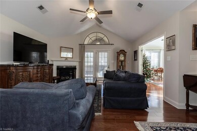 33 Pitlockry Place, Greensboro, NC 27407 - photo 6