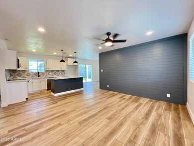 2213 E Janice Way, Phoenix, AZ 85022 - photo 6