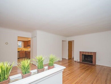 2341 Yorkshire Rd, Ann Arbor, MI 48104 - photo 5