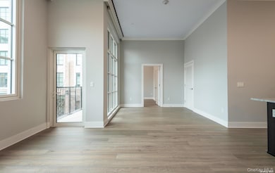 The Beacon Building unit 1014, Glen Cove, NY 11542 - photo 2