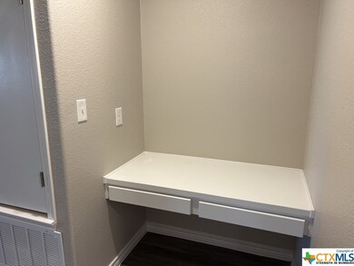 205 Appalachian Trail unit B, Copperas Cove, TX 76522 - photo 6