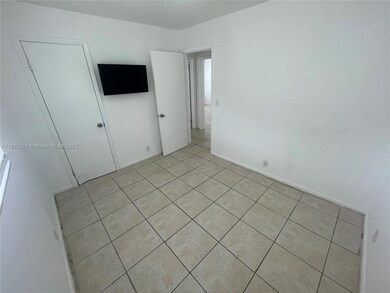 726 21st St unit 4, West Palm Beach, FL 33407 - photo 6