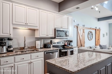 2-web-or-mls-21 N Front St-102