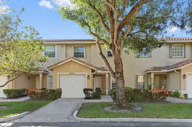 6374 Park Lake Cir unit 4, Boynton Beach, FL 33437 - photo 2