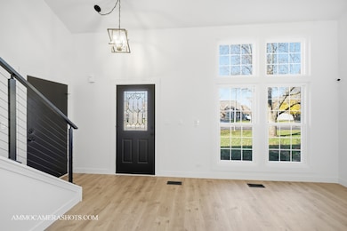 1329 Gloucester Cir, Carol Stream, IL 60188 - photo 3