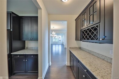 5090 Majestic Dr, Coopersburg, PA 18036 - photo 4