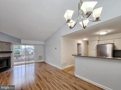 6923 Victoria Dr unit K, Alexandria, VA 22310 - photo 2
