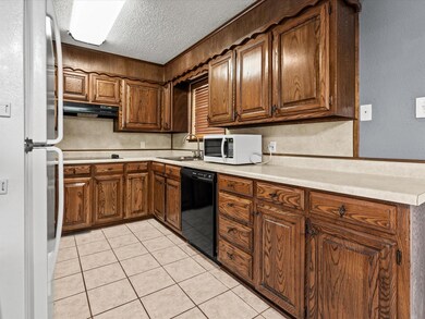 500 Arvel Cir, Azle, TX 76020 - photo 6