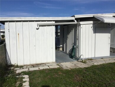 5428 Betmar Dr, Zephyrhills, FL 33542 - photo 4