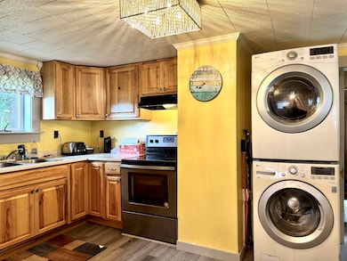 104 Union St, Whitefield, NH 03598 - photo 6