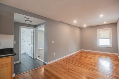 16 Denver St unit 2, Saugus, MA 01906 - photo 5