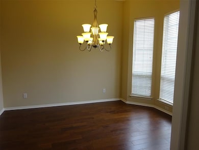 2745 Crystal Glenn Cir, Hurst, TX 76054 - photo 3