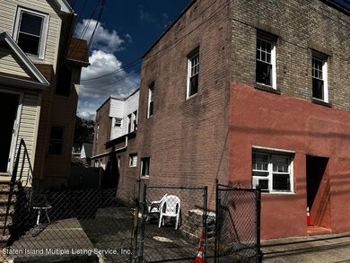 1641 Castleton Ave, Staten Island, NY 10302 - photo 5