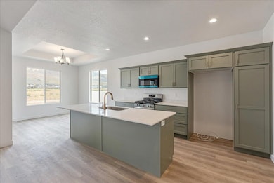 2305 E Morning Glory Way, Eagle Mountain, UT 84005 - photo 4