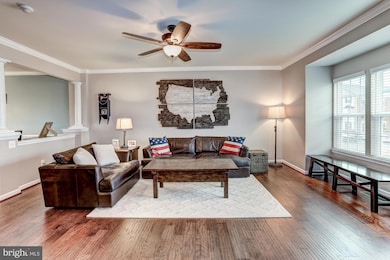 7067 Kona Dr, Gainesville, VA 20155 - photo 3