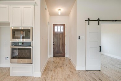 9005 Valley Oak Ct, Springtown, TX 76082 - photo 5