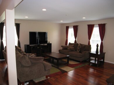 20 Nottingham Dr, Saratoga Springs, NY 12866 - photo 4