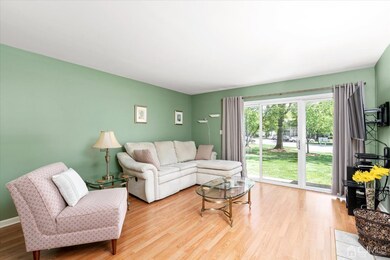 13 Veros Ln unit 245, Franklin Park, NJ 08823 - photo 6