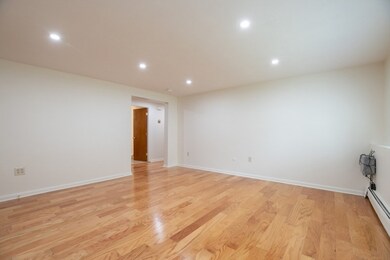 146 Willow St unit 4, Waltham, MA 02453 - photo 7