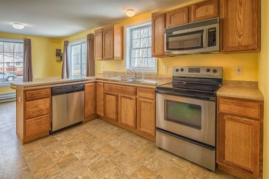 788 Salmon Falls Rd unit A, Rochester, NH 03868 - photo 3