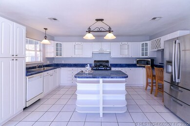 444 W 147th Place S, Glenpool, OK 74033 - photo 7