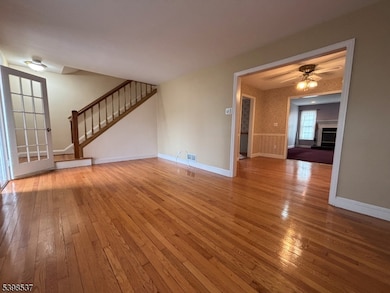 434 W Inman Ave, Rahway, NJ 07065 - photo 2